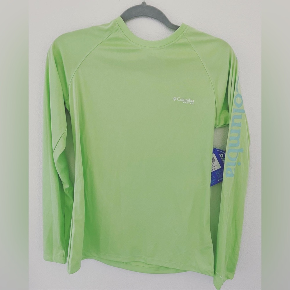 BNWT Colombia Dri Fit LongSleeve